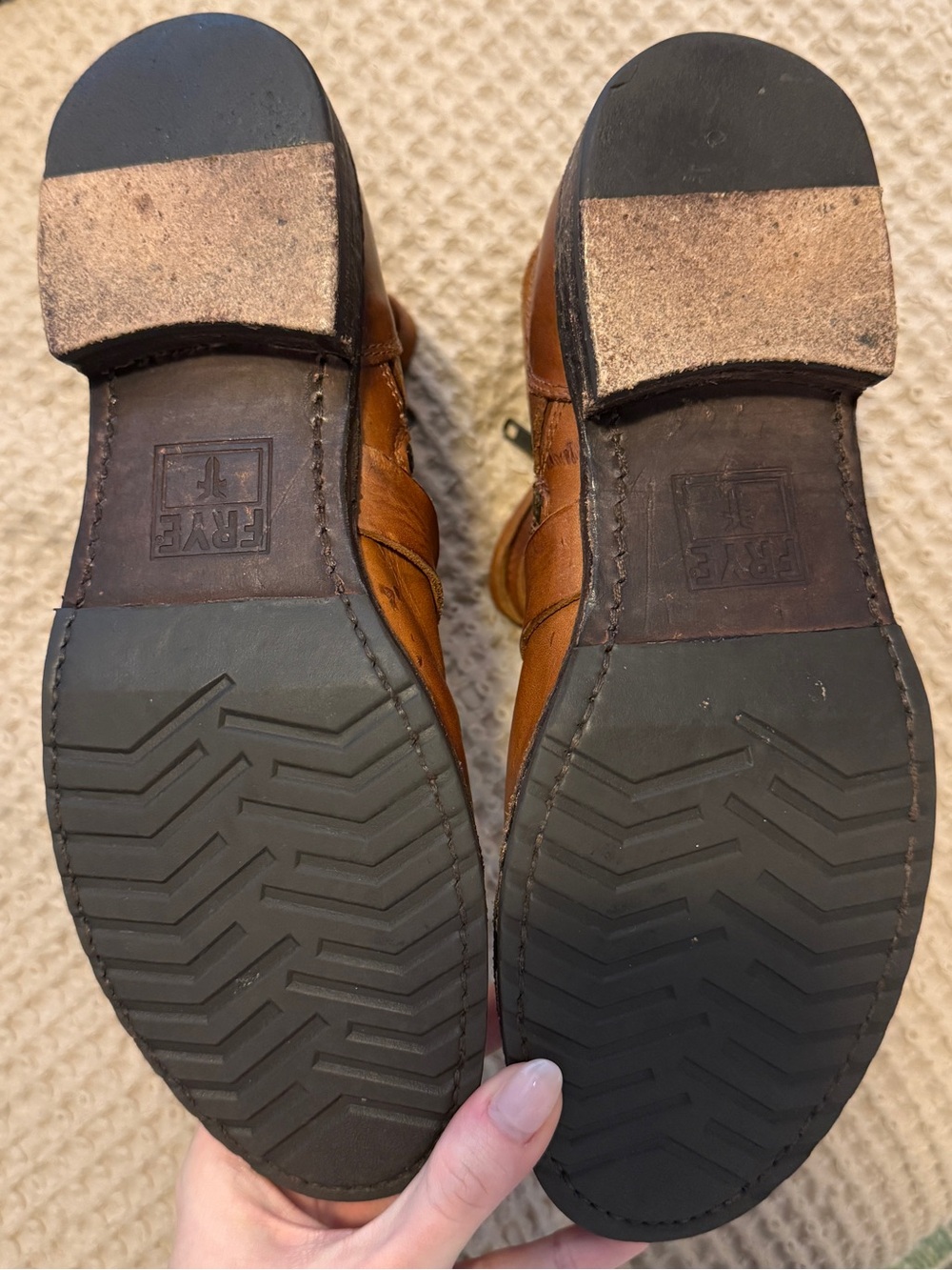 Frye Women’s Veronica Boots - Picture 4 of 5